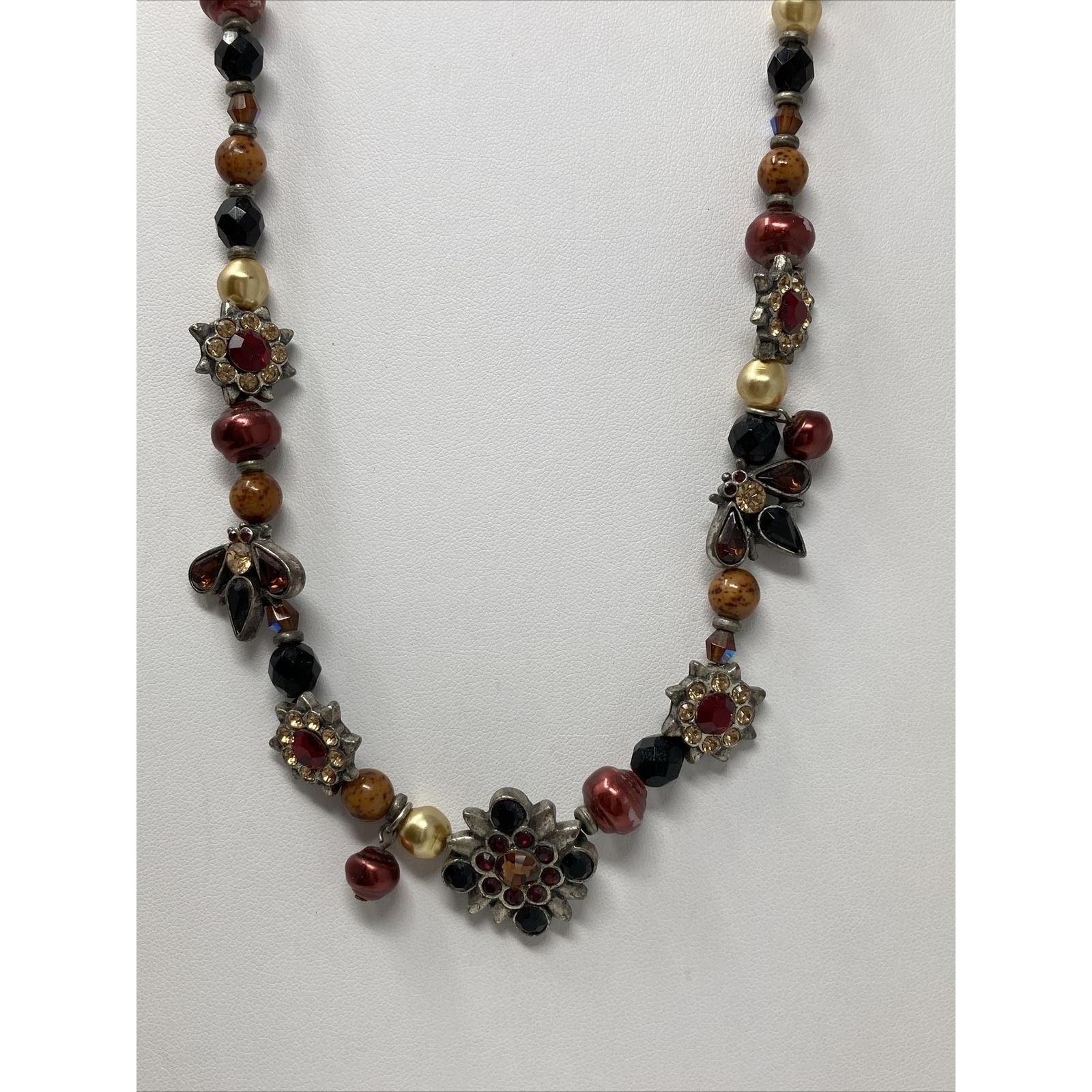 Chicos Necklace Beaded Crystal Ornate Earth Tones Beads Red Rust Brown Orange 15$